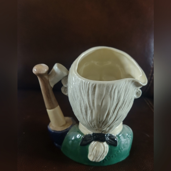 Royal Dalton character jug from Williamsburg - Picture 2 of 3